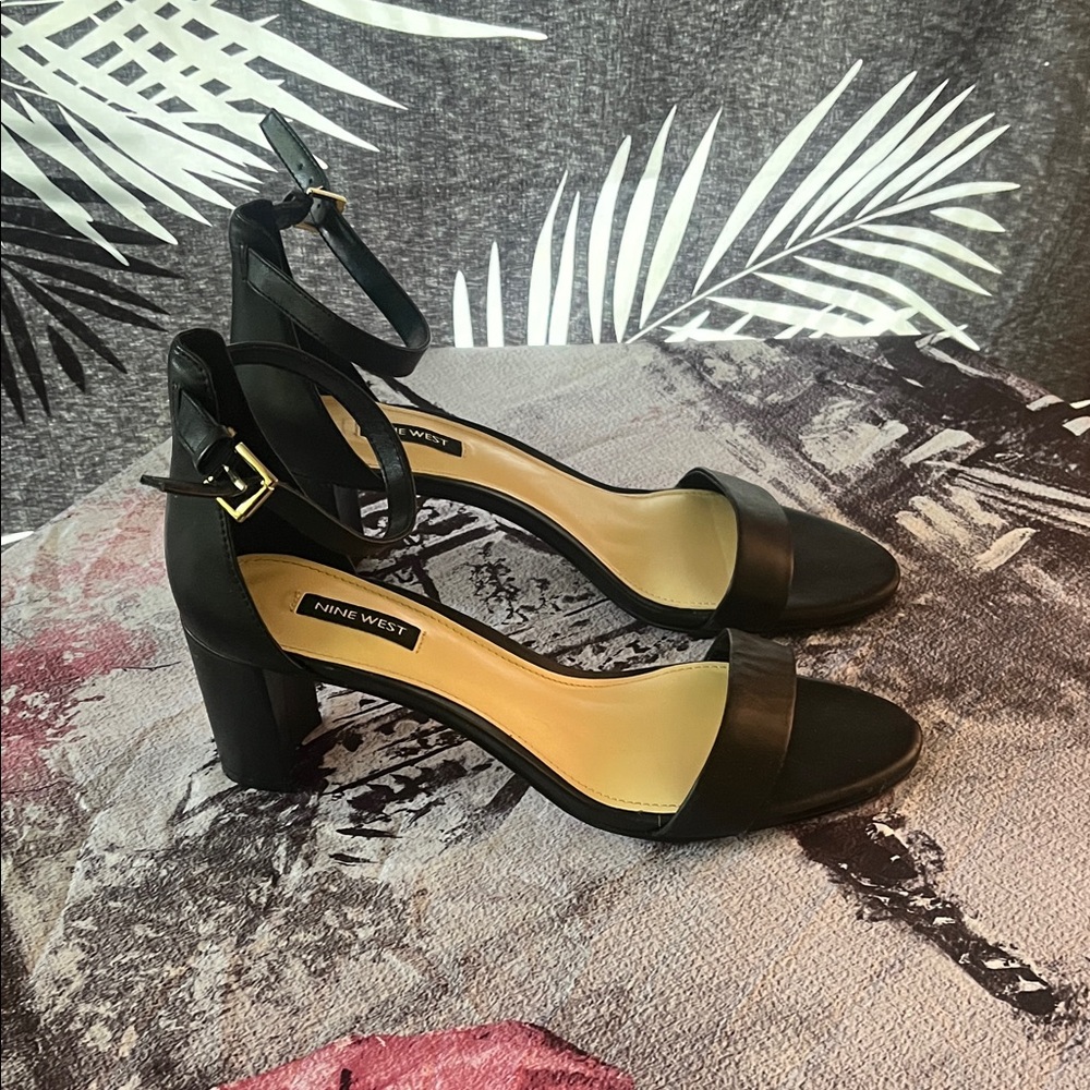 Nine West Black Leather Block Heel Sandals | Size 10M